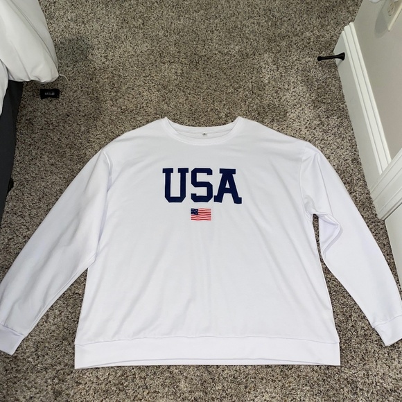 N/A Tops - USA Lightweight Long Sleeve T-Shirt